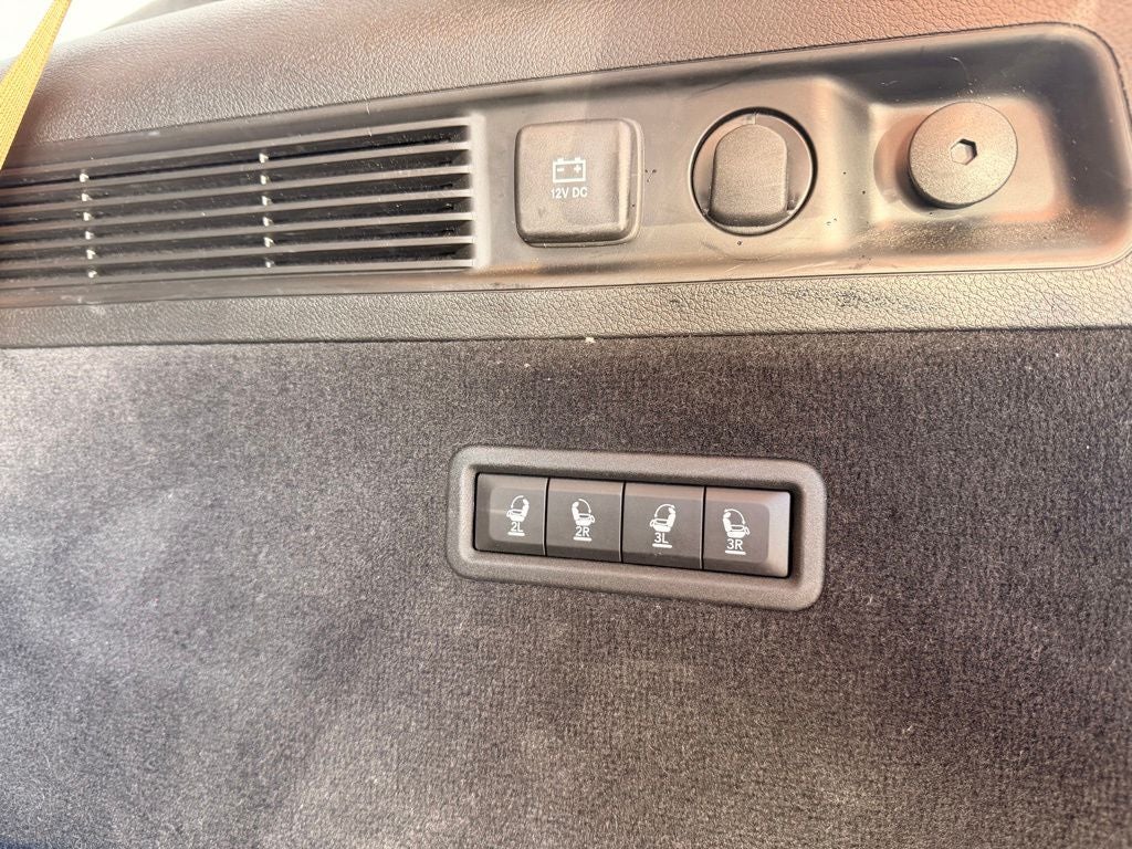 2023 Jeep Grand Wagoneer Series III