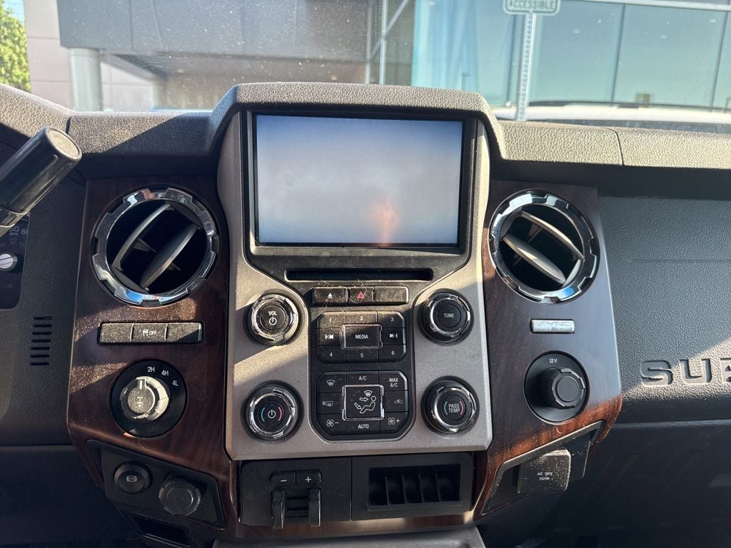 2015 Ford F-250SD Lariat