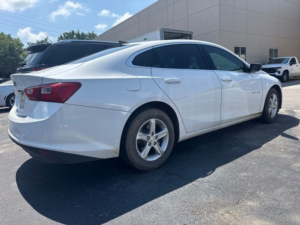 2020 Chevrolet Malibu LS 1LS