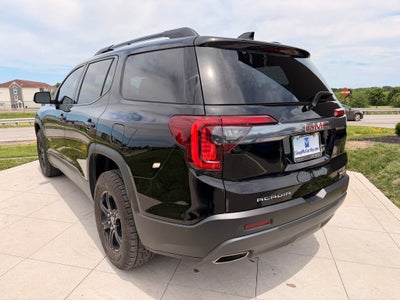 2023 GMC Acadia AT4