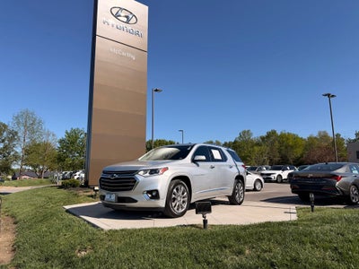 2021 Chevrolet Traverse Premier