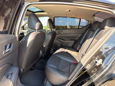 2022 Nissan Altima 2.5 SR