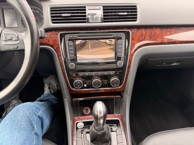 2013 Volkswagen Passat TDI SEL Premium