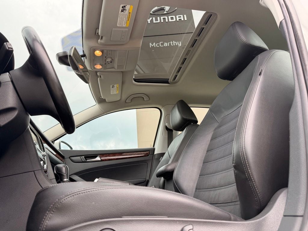 2013 Volkswagen Passat TDI SEL Premium