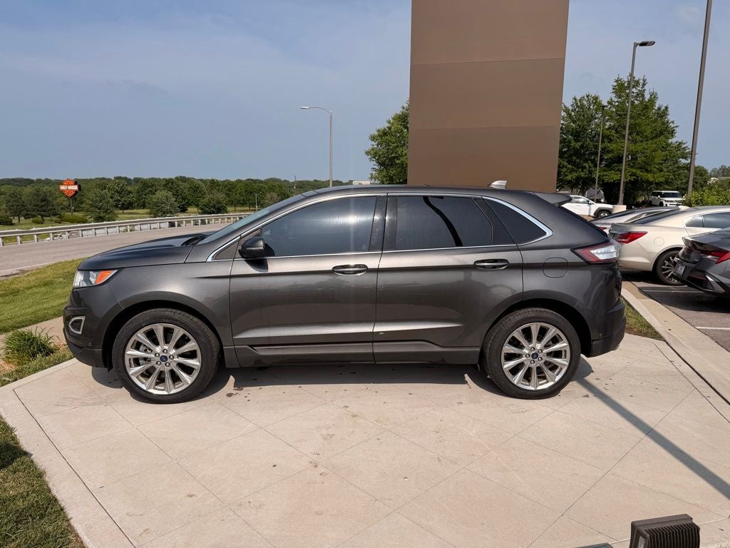 2017 Ford Edge Titanium