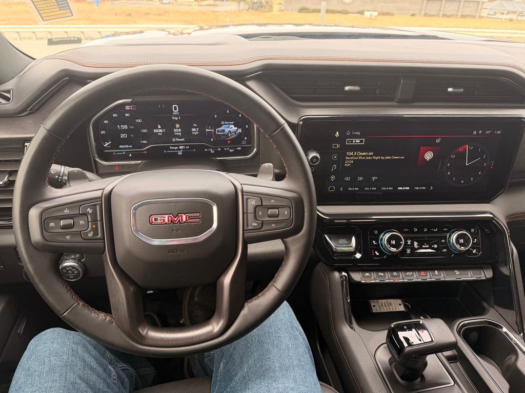 2024 GMC Sierra 1500 AT4