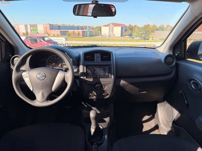 2015 Nissan Versa 1.6 S