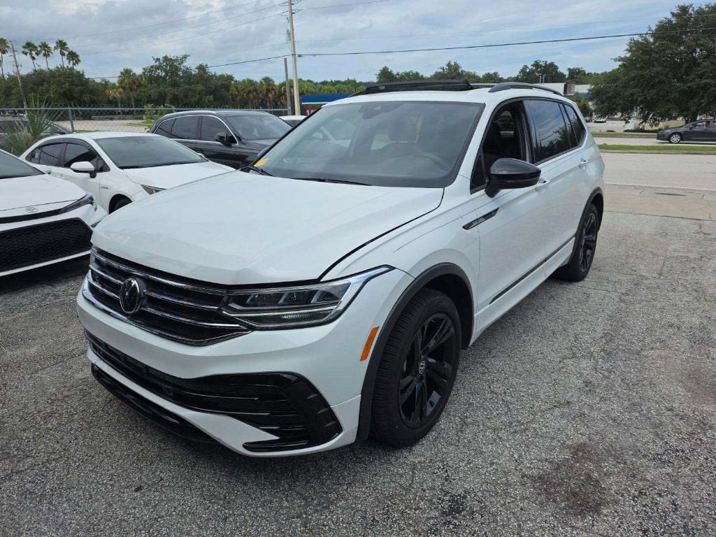 2024 Volkswagen Tiguan 2.0T SE R-Line Black