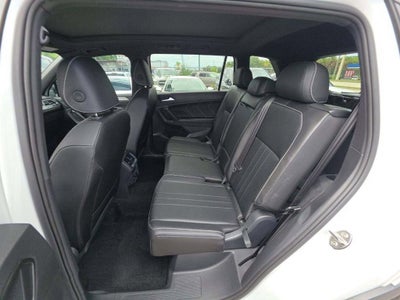 2024 Volkswagen Tiguan 2.0T SE R-Line Black