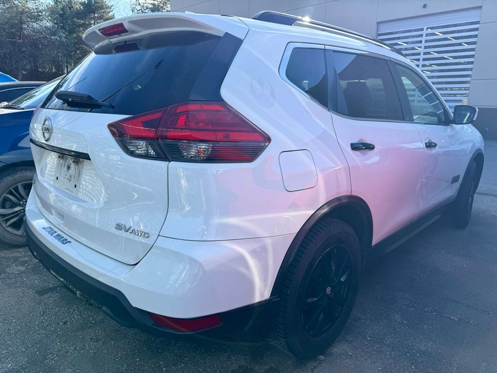 2017 Nissan Rogue SV