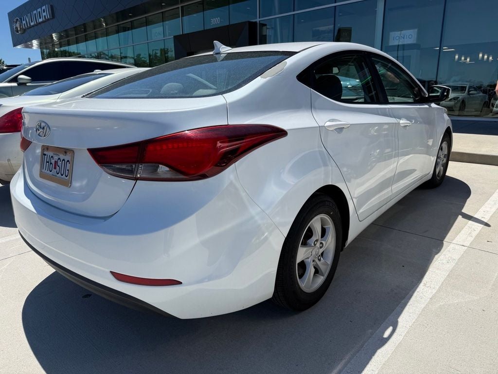 2015 Hyundai Elantra SE