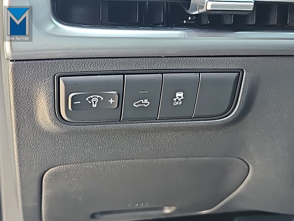 2025 Hyundai Santa Cruz SE