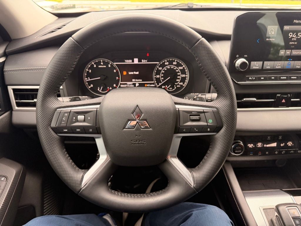 2022 Mitsubishi Outlander SEL