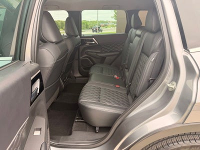 2022 Mitsubishi Outlander SEL