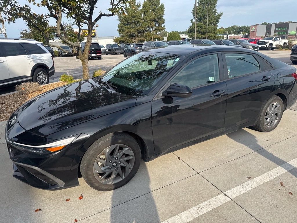 2024 Hyundai Elantra SEL