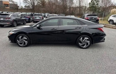 2025 Hyundai Elantra Hybrid Limited