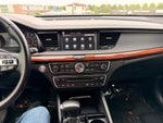 2017 Kia Cadenza Technology