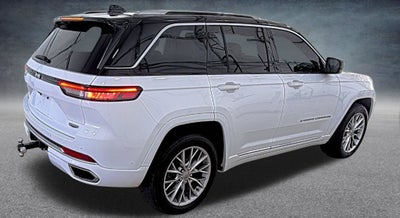2023 Jeep Grand Cherokee Summit