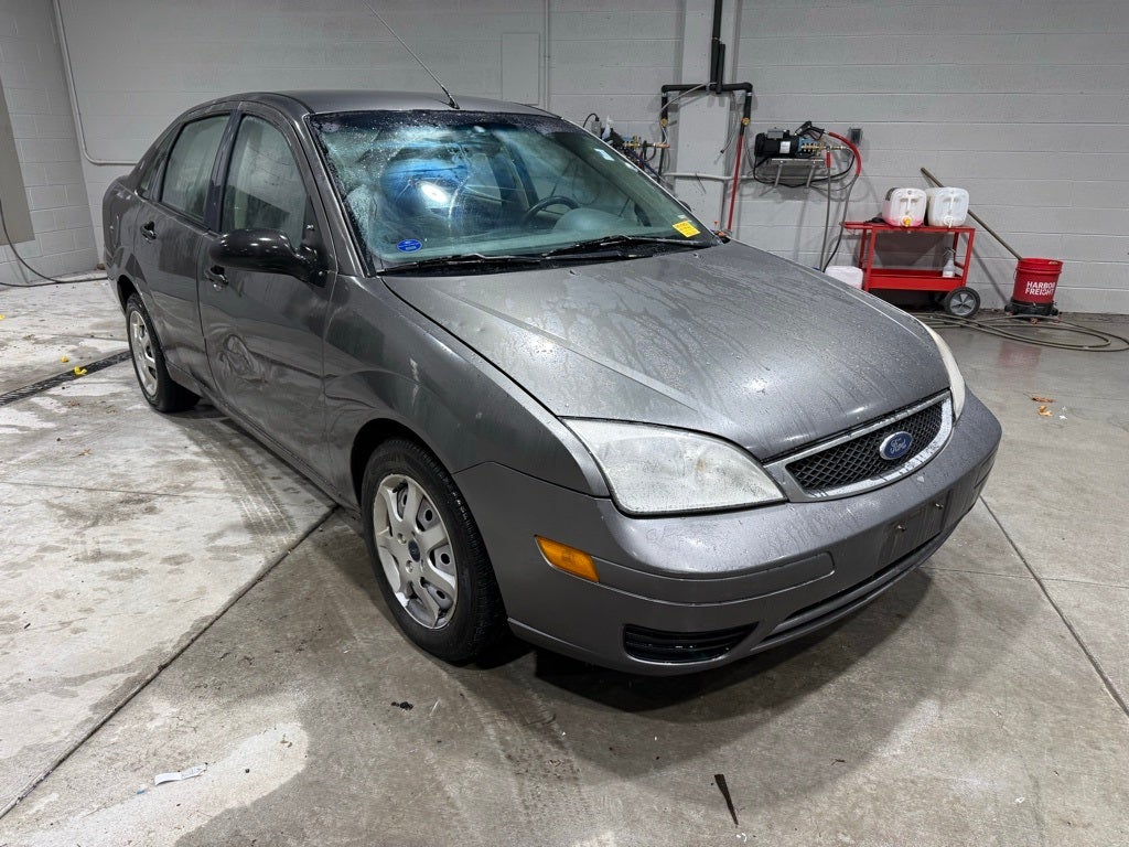 2005 Ford Focus ZX4