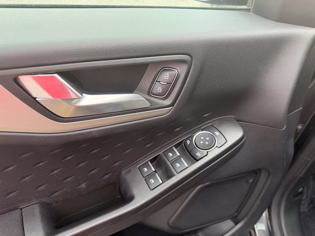 2020 Ford Escape Hybrid SE Sport