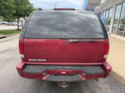 2004 Chevrolet Blazer LS