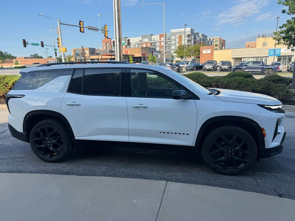 2024 Chevrolet Traverse RS