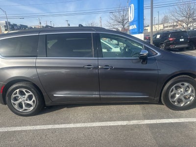 2023 Chrysler Pacifica Limited