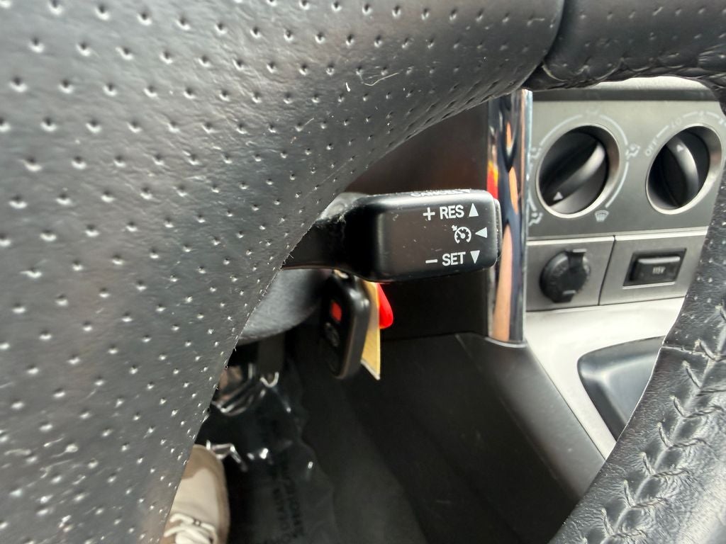 2007 Toyota Matrix Base