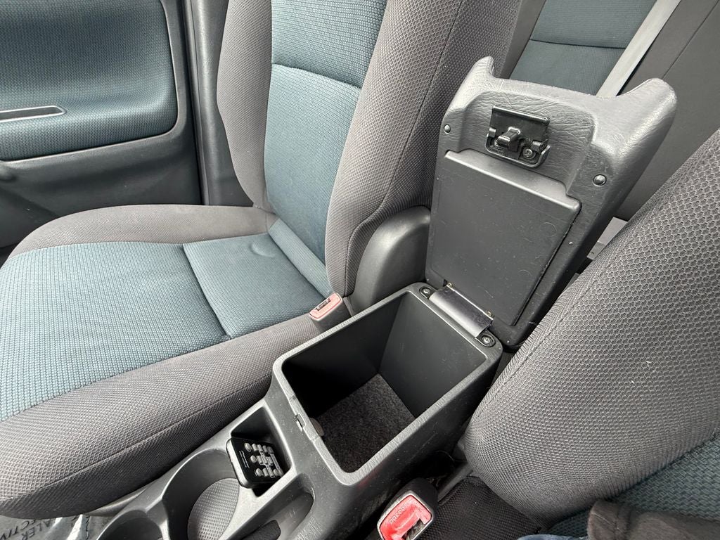 2007 Toyota Matrix Base
