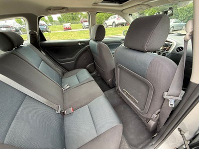 2007 Toyota Matrix Base