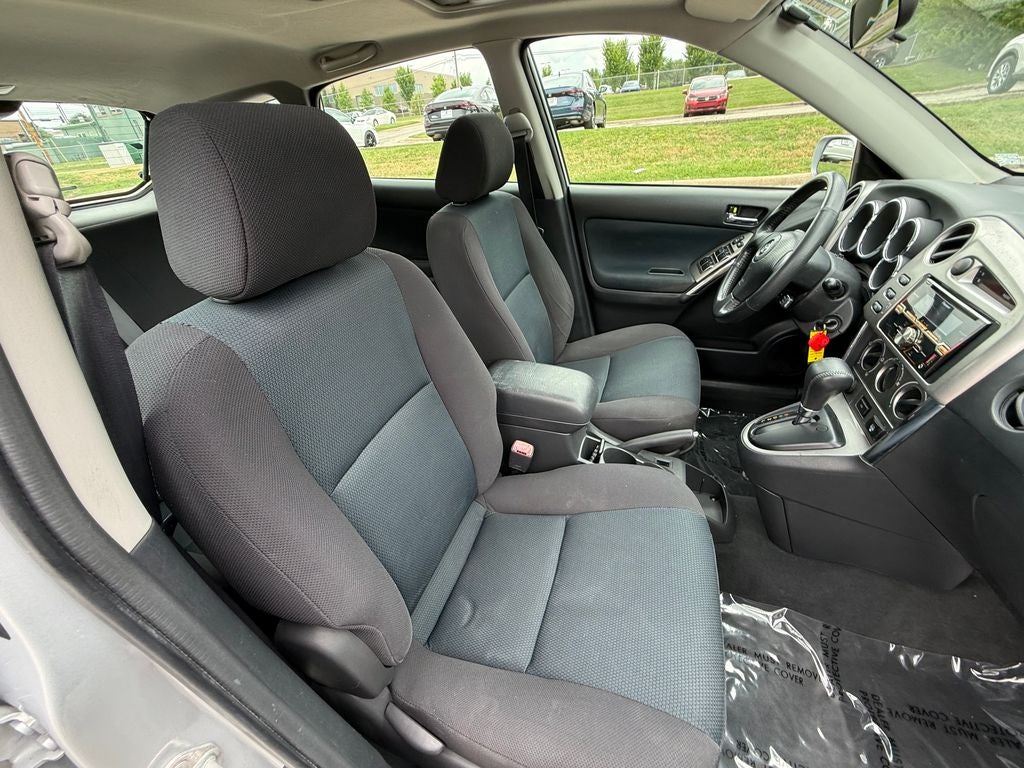2007 Toyota Matrix Base