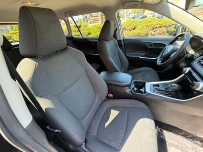 2020 Toyota RAV4 LE AWD