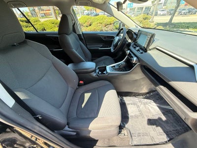 2020 Toyota RAV4 LE AWD