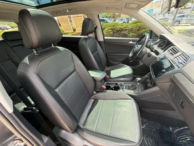 2018 Volkswagen Tiguan 2.0T SEL 4Motion