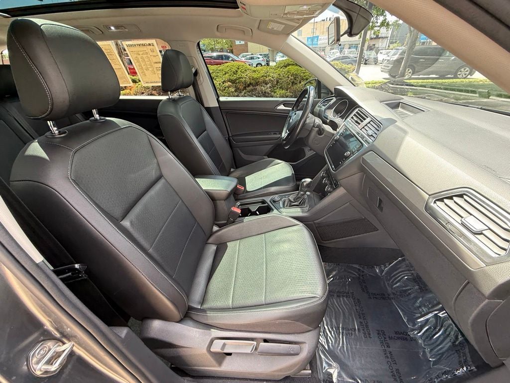2018 Volkswagen Tiguan 2.0T SEL 4Motion