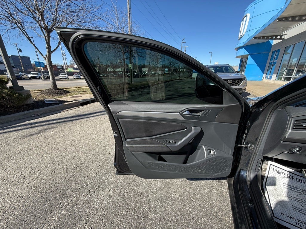 2023 Volkswagen Jetta 1.5T Sport