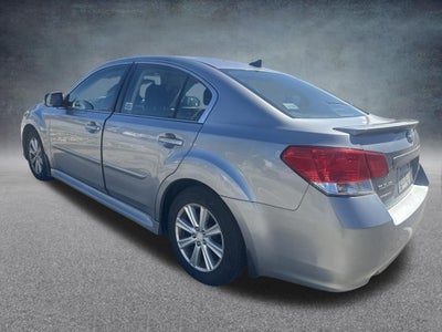 2011 Subaru Legacy 2.5i Premium