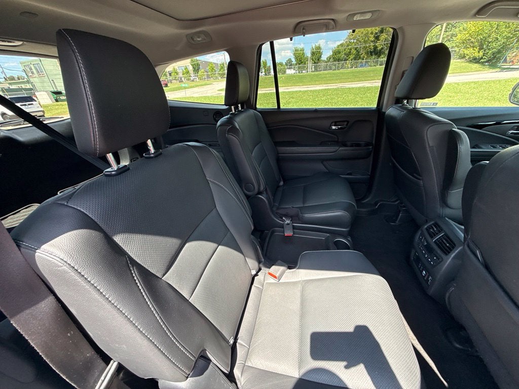 2022 Honda Pilot Elite