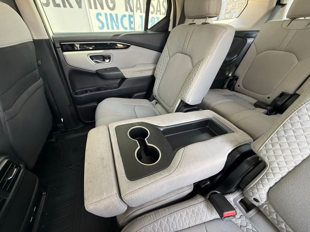 2023 Honda Pilot LX
