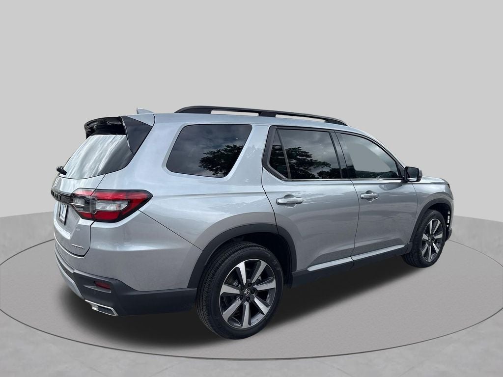 2023 Honda Pilot Touring