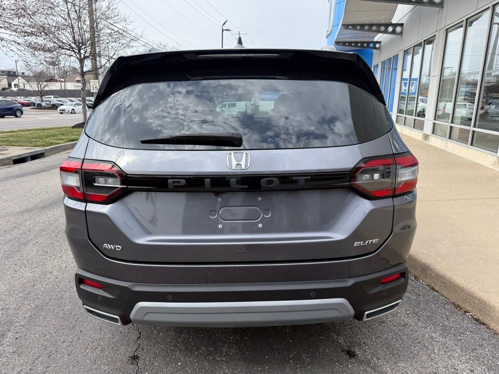 2023 Honda Pilot Elite
