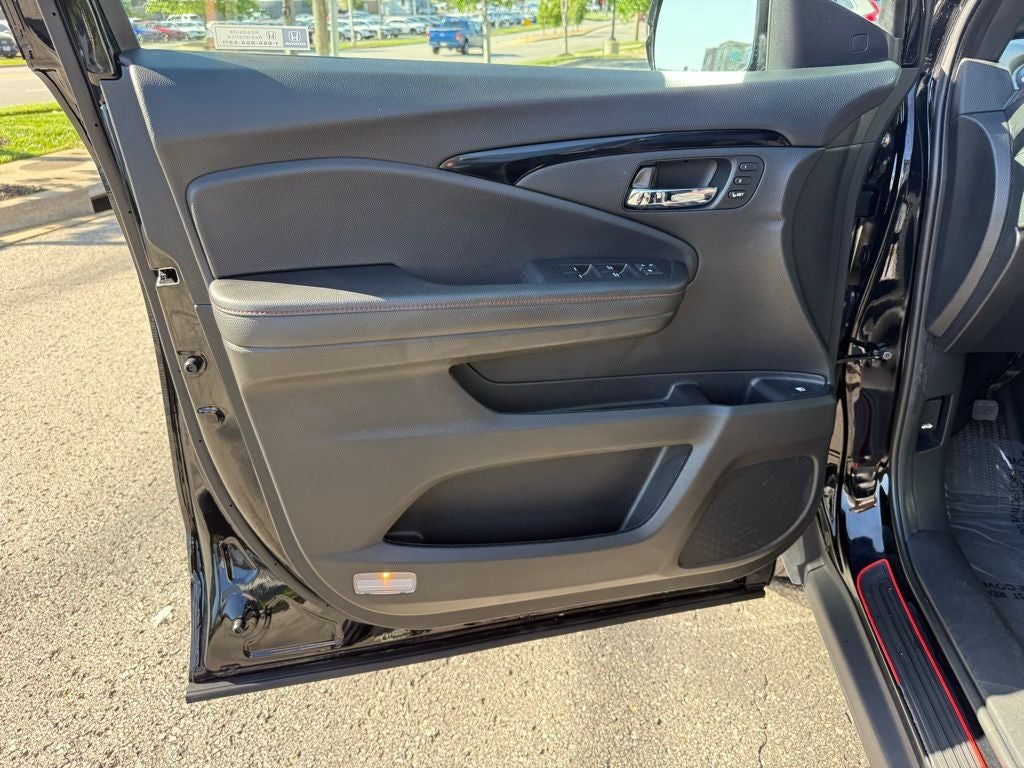 2024 Honda Ridgeline Black Edition