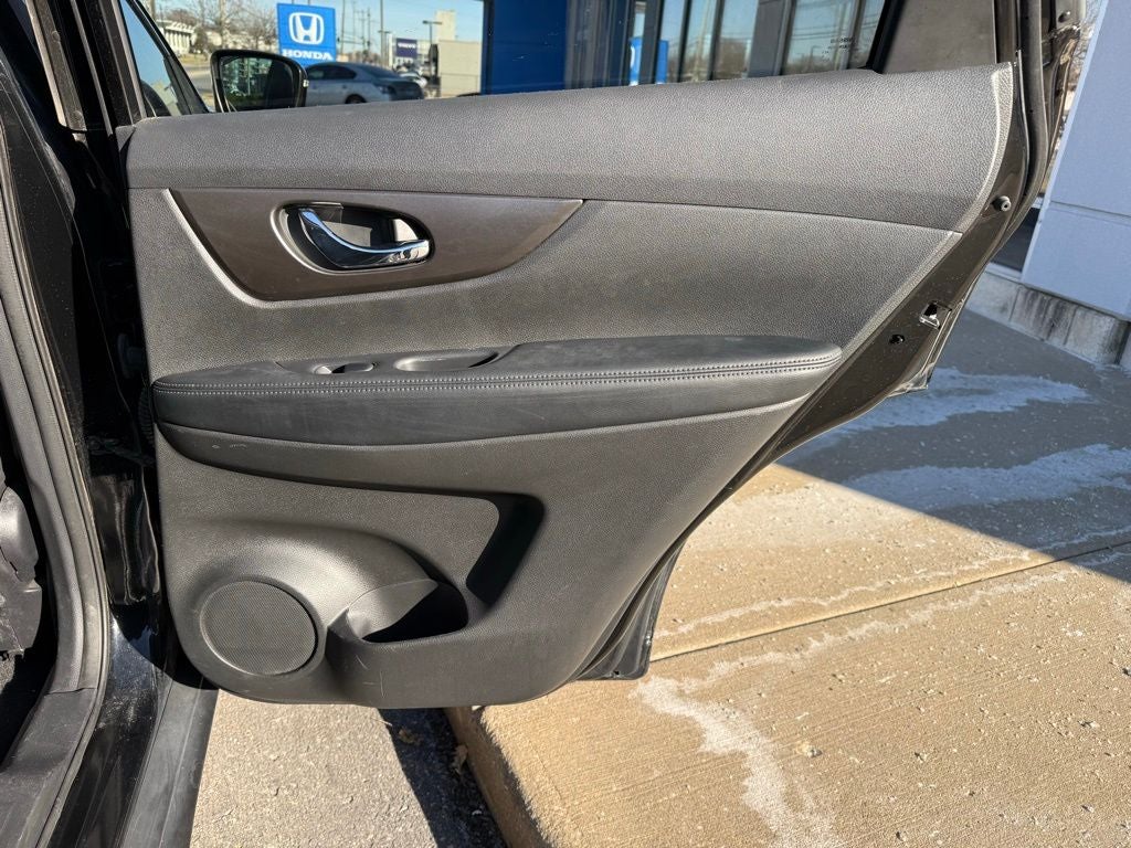 2014 Nissan Rogue SV