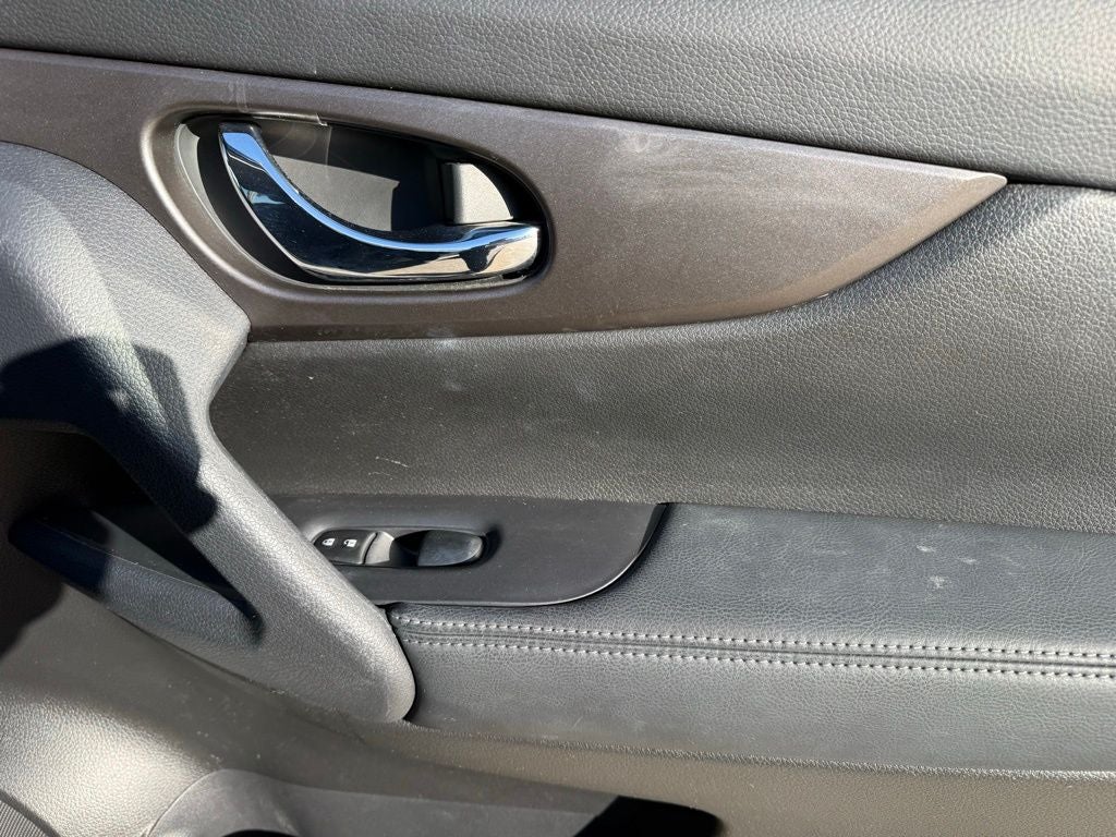 2014 Nissan Rogue SV