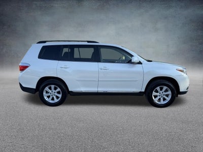 2012 Toyota Highlander SE