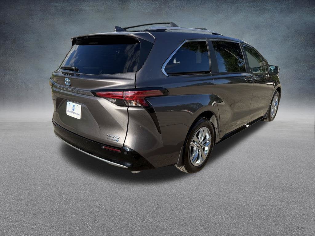 2024 Toyota Sienna Limited 7 Passenger