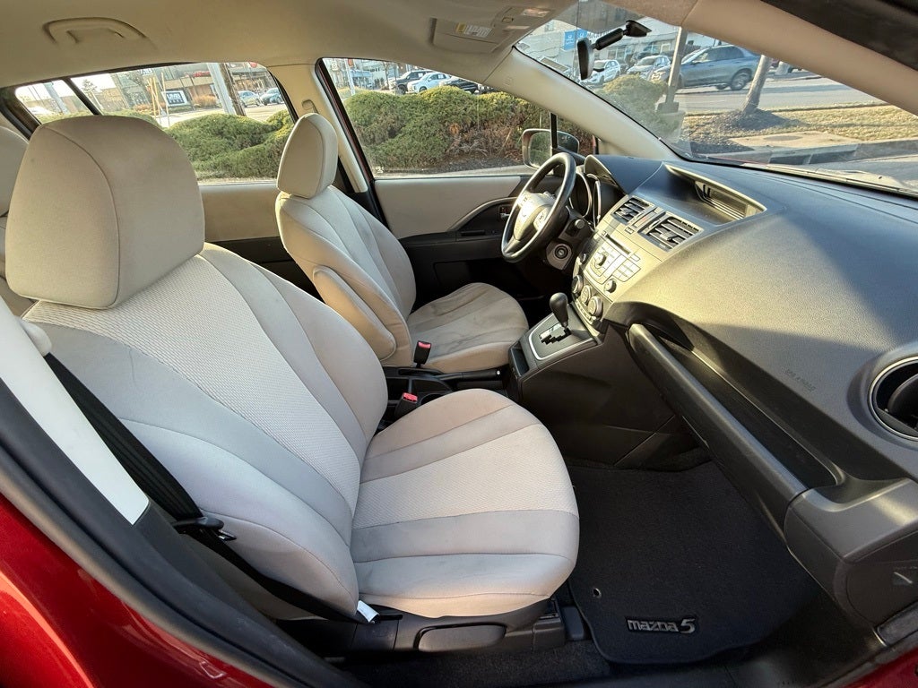 2013 Mazda Mazda5 Sport