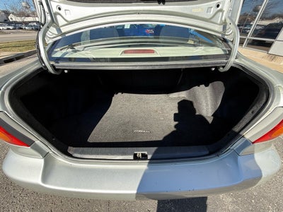 2004 Toyota Corolla LE