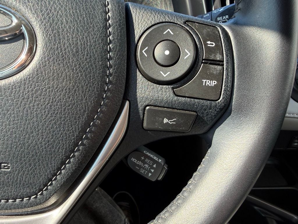 2017 Toyota RAV4 Hybrid Limited