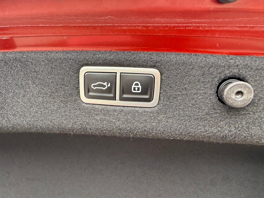 2023 Genesis G70 3.3T